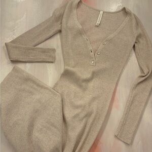 Aritzia Babaton Henley Dress in Cream